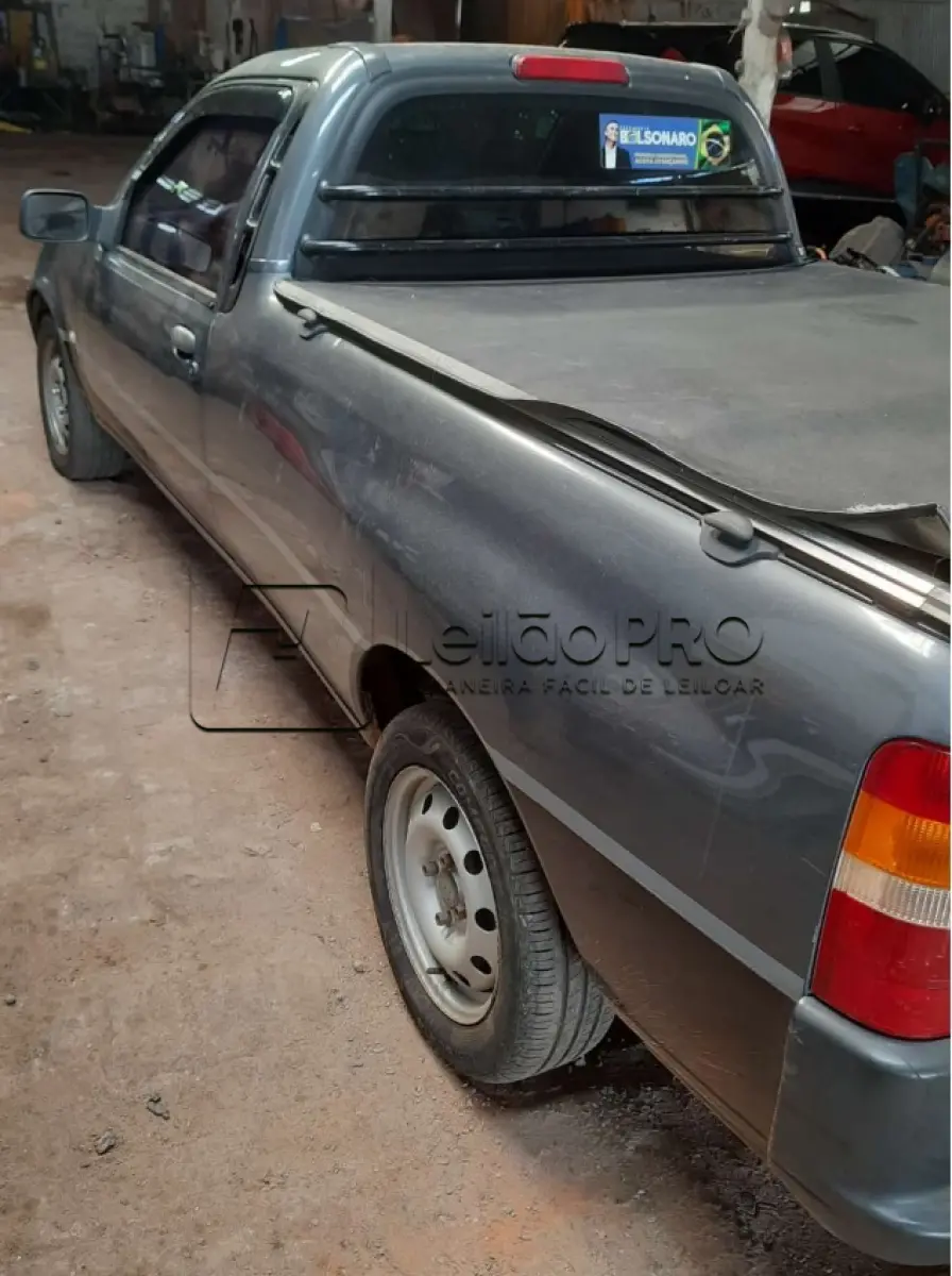 LOTE 003 - FORD/COURIER L 1.6 FLEX