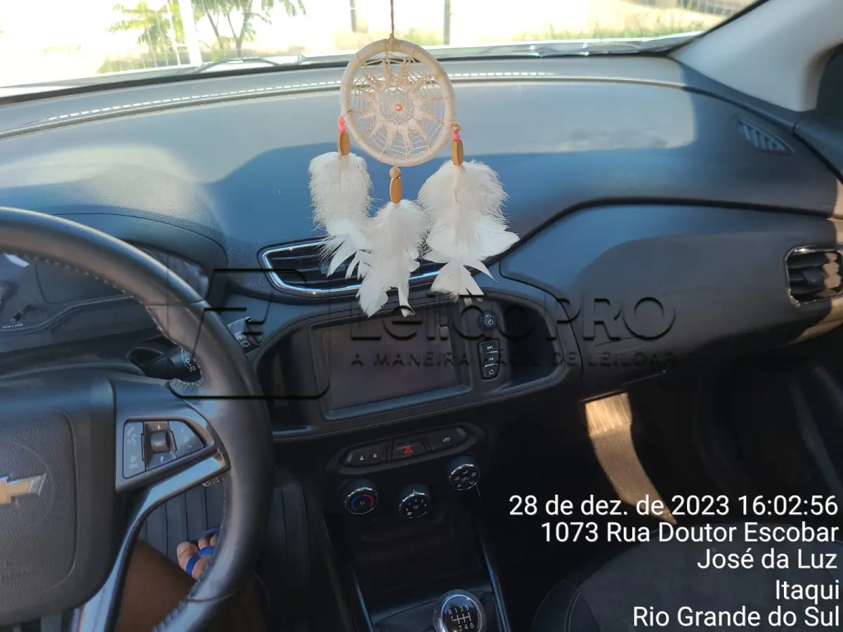 LOTE 001 - Chevrolet/Onix