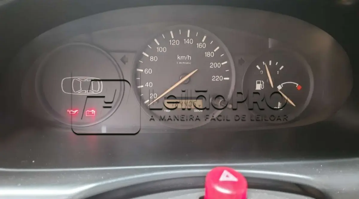 LOTE 003 - FORD/COURIER L 1.6 FLEX
