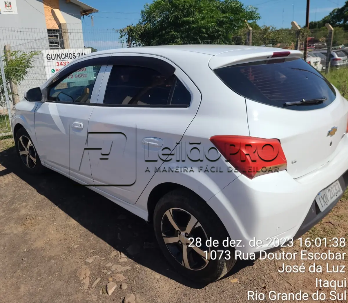 LOTE 001 - Chevrolet/Onix