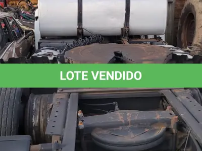 LOTE 001 - UM CAMINHÃO/TRATOR MARCA/MODELO VW/19.420 CTC 4X2