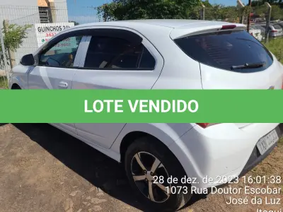 LOTE 001 - Chevrolet/Onix