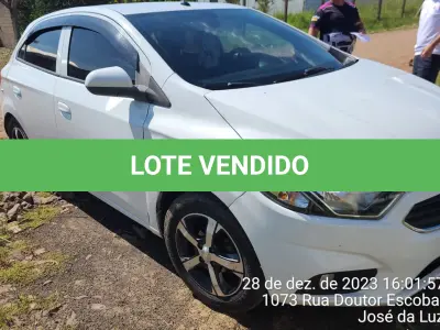 LOTE 001 - Chevrolet/Onix