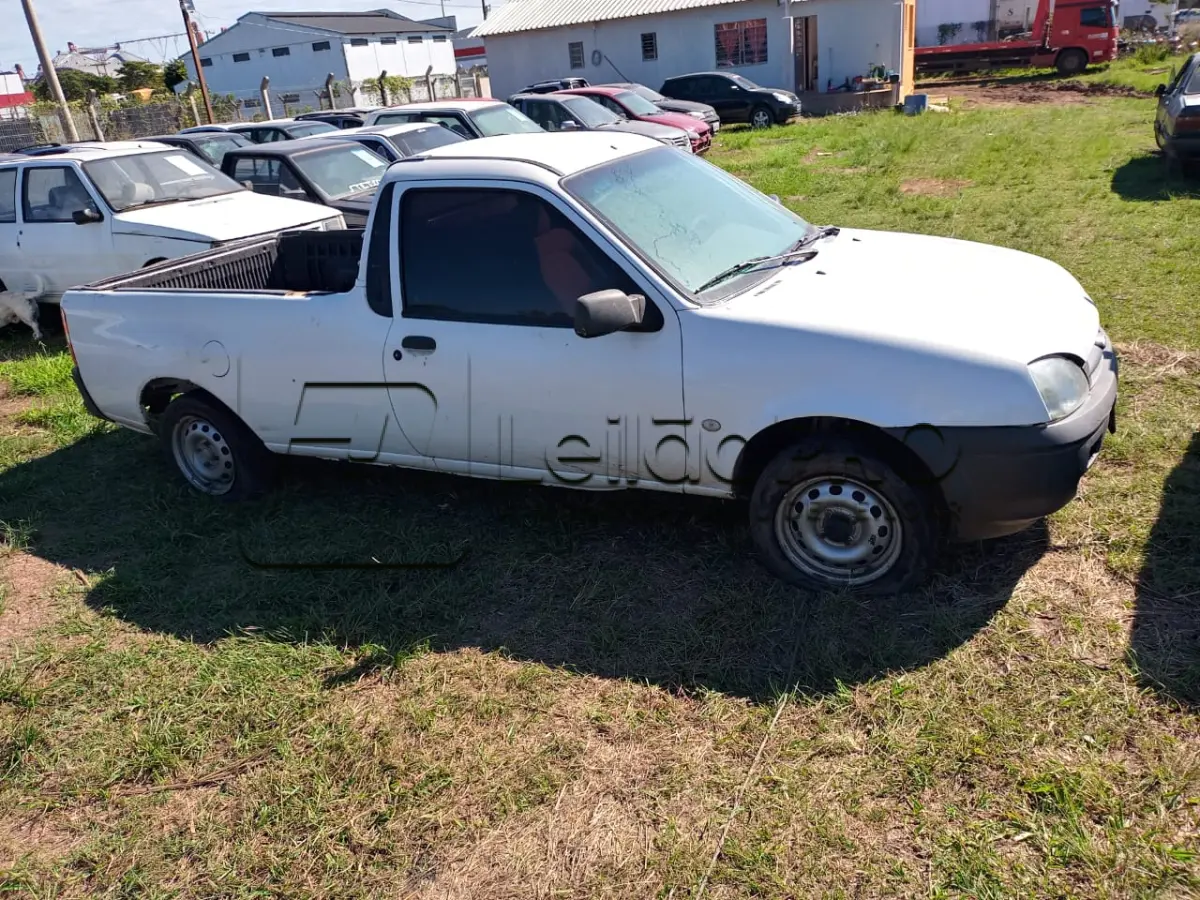 LOTE 002 - VEICULO FORD/COURIER 1.6 L