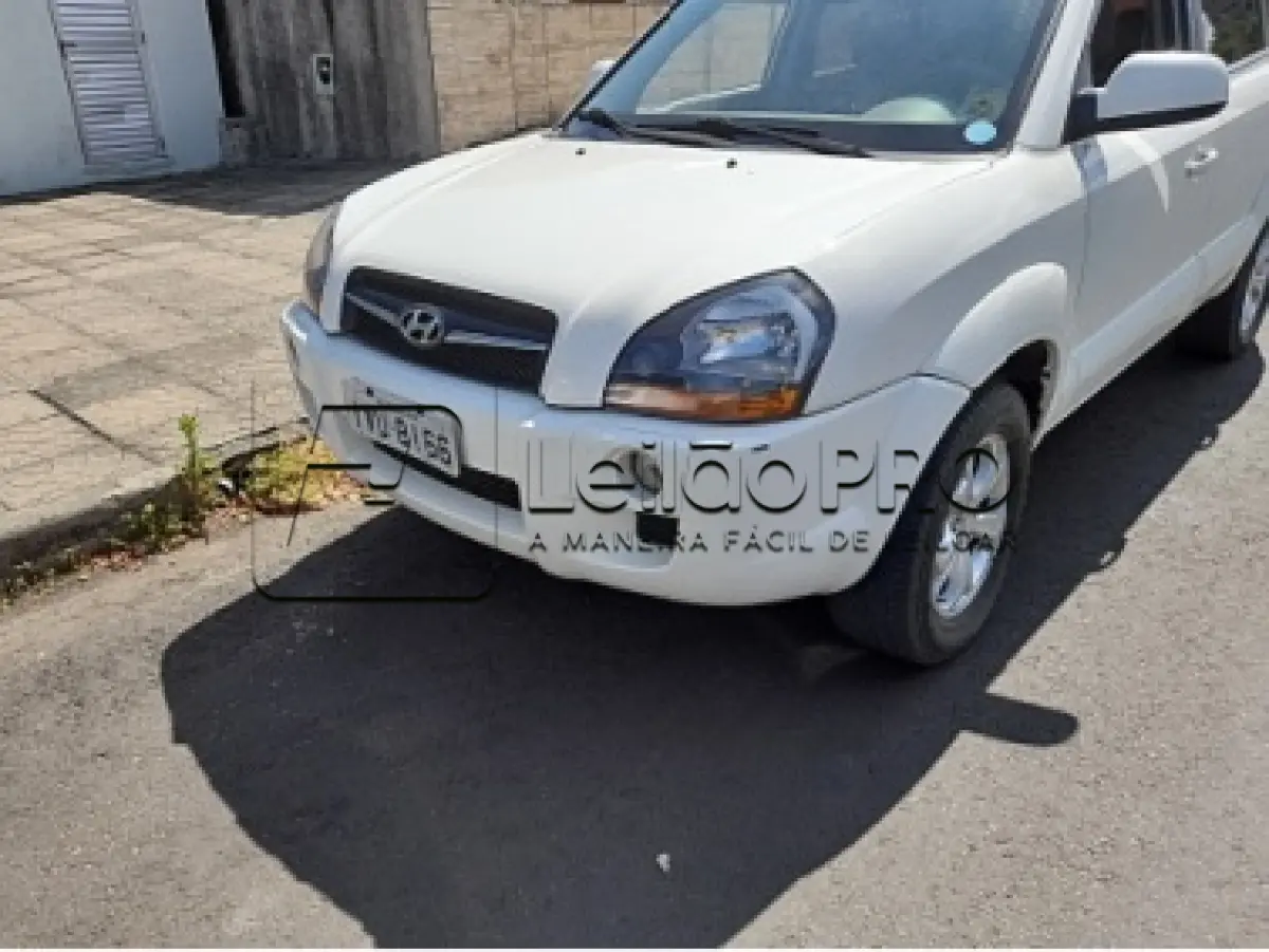 LOTE 001 - HYUNDAI/TUCSON GLSB