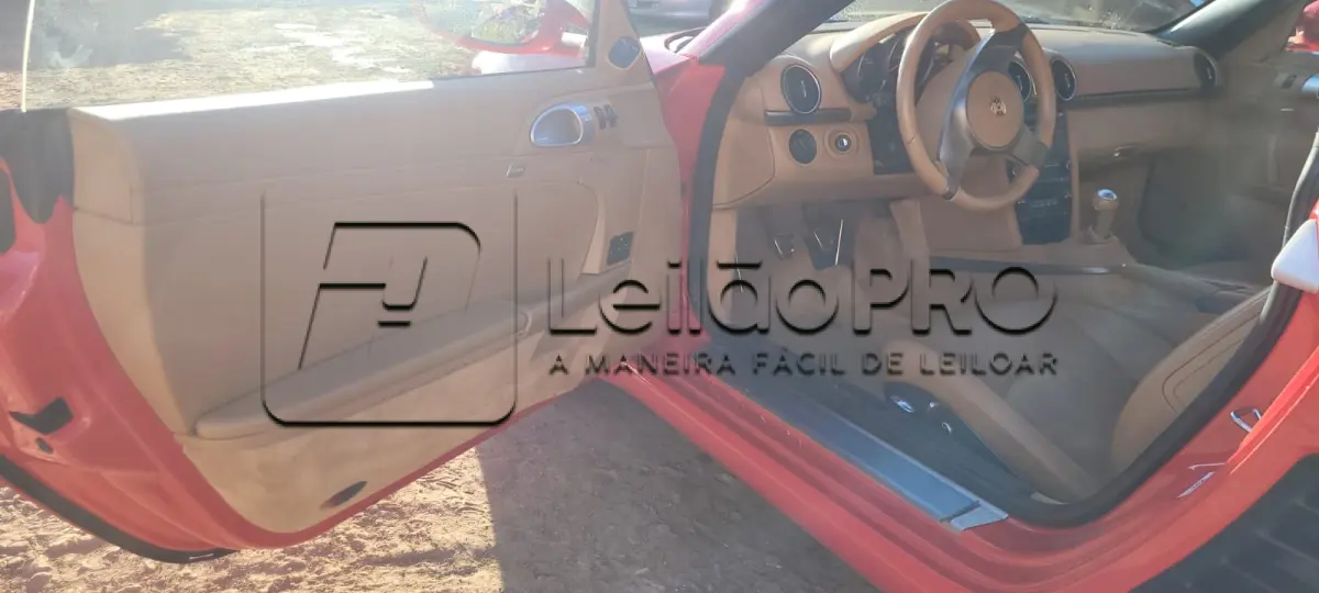 LOTE 001 - PORSCHE BOXTER CONVERSÍVEL