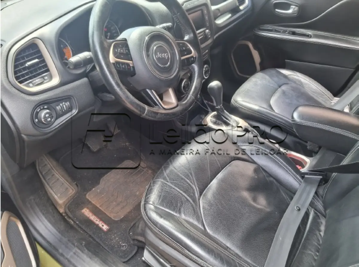 LOTE 001 - VEÍCULO JEEP/RENEGADE LNGTD AT