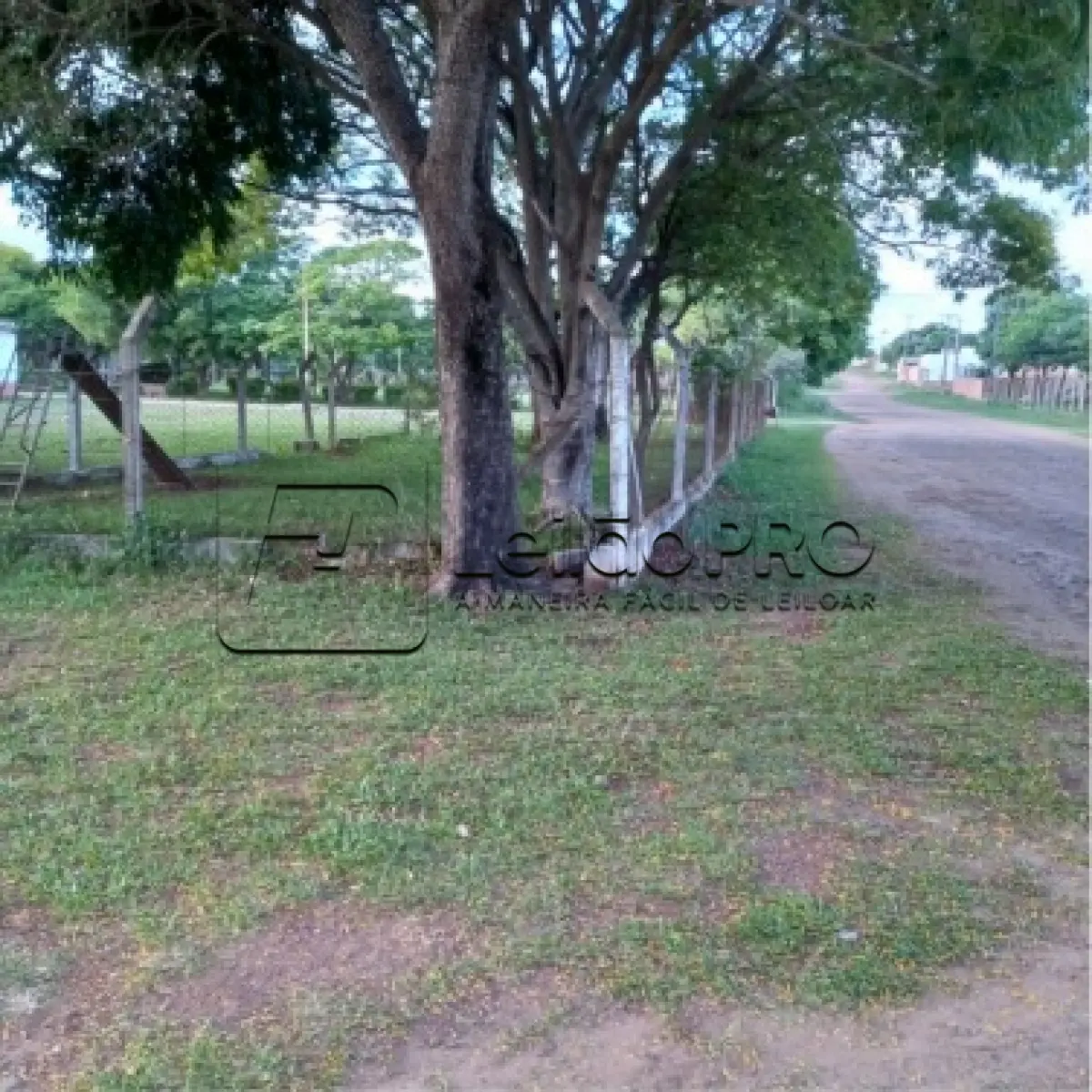 LOTE 001 - IMÓVEL: Fração de 354,20m2