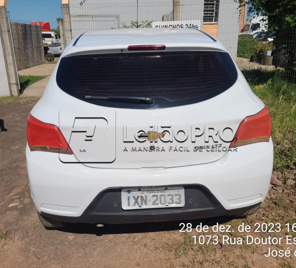 LOTE 001 - Chevrolet/Onix