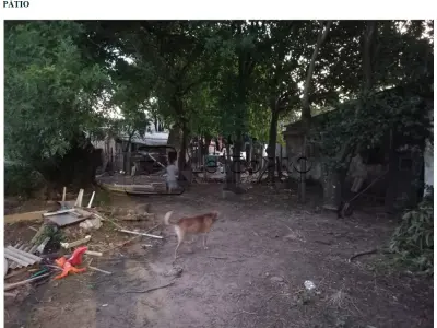 LOTE 001 - Uma casa de material, situada a Rua Afonso Escobar nº 851