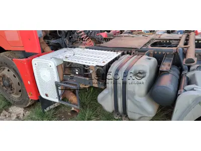 LOTE 001 - CAMINHÃO/TRATOR MARCA/MODELO M. BENZ/AXOR 2544 S