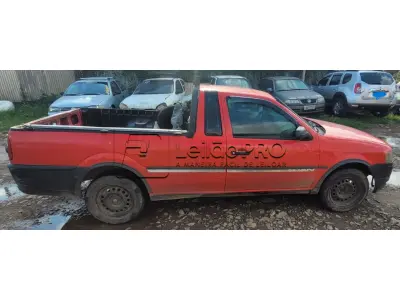 LOTE 001 - VW/Saveiro Titan 1.6 MI Total Flex