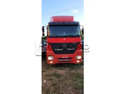 LOTE 001 - CAMINHÃO/TRATOR M. BENZ/AXOR 2544 S