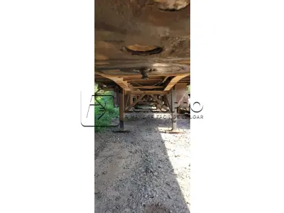 LOTE 001 - UMA CARRETA SEMI REBOQUE TIPO SAIDER