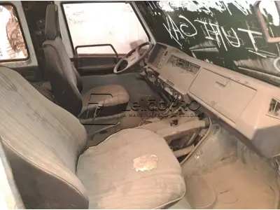 LOTE 001 - MICROÔNIBUS I/M.BENZ MB 180D