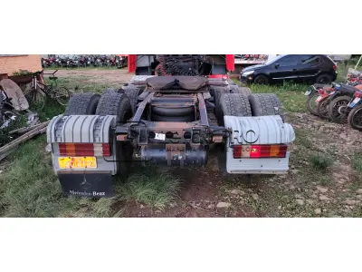 LOTE 001 - CAMINHÃO/TRATOR M. BENZ/AXOR 2544 S