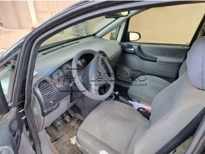 LOTE 001 - AUTOMOVEL GM/ZAFIRA CONFORT